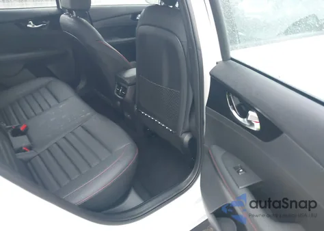 2024 Kia Forte Gt из США, поврежденный, VIN 3KPF44AC9RE743159